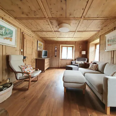 Boulder, Wandern, Naturpark, Berge Geniessen Und Mit Rabatt Ins Mineralbad Apartment Andeer